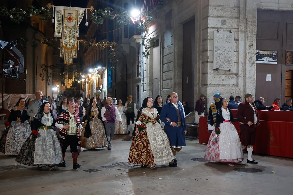Todas las fotos de la Ofrenda del 17 de marzo por la calle de la Paz hasta las 23:30 horas