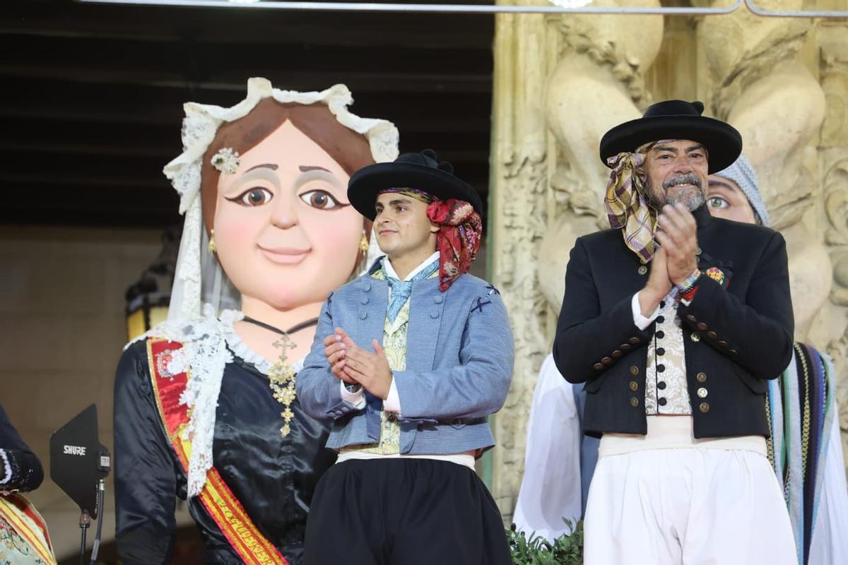 Funzo reivindica en su pregón las Hogueras como identidad de Alicante