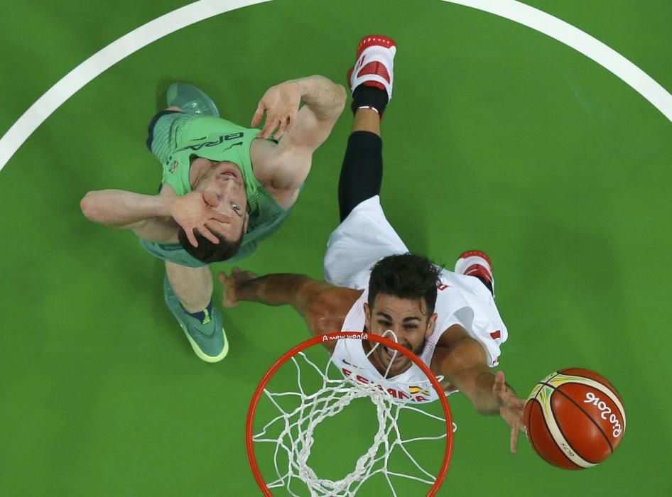 Las mejores imágenes del Brasil - España de baloncesto en Río 2016.