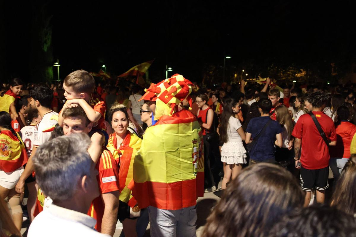 Celebración en la Fuente de La Marina España campeona del Mundial 2026 Celebración en la Fuente de La Marina España campeona del Mundial 2026
