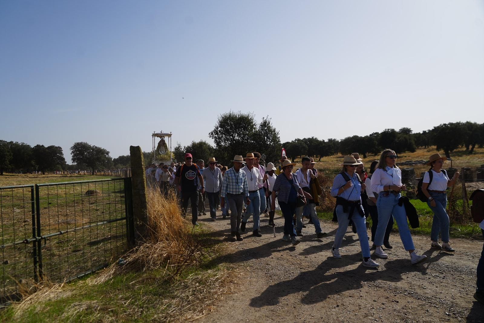 La Virgen de Luna regresa al Santuario de la Jara