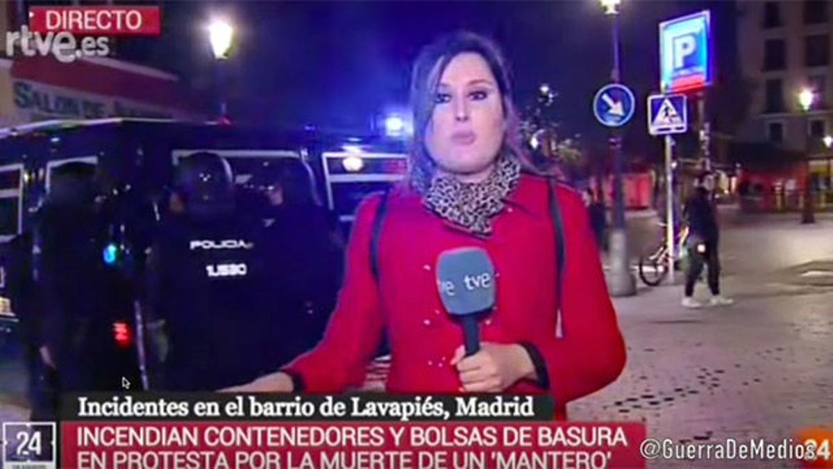 Una reportera de TVE, increpada