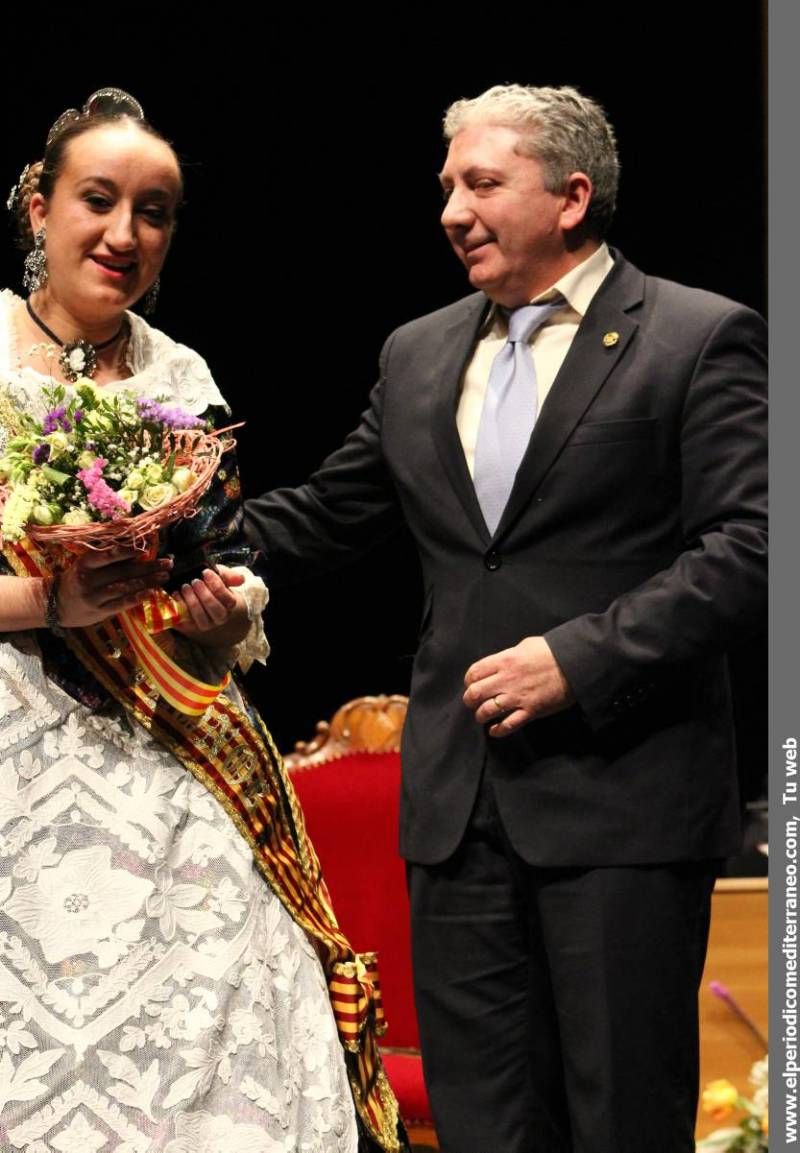 GALERIA FOTOS -- Vila-real homenajea a la reina y damas de fiestas