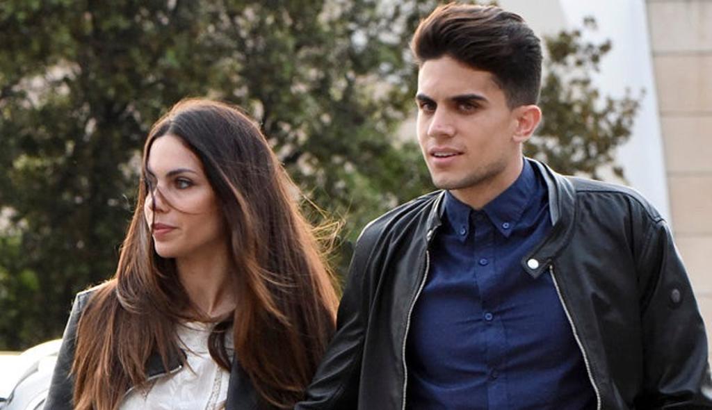 Marc Bartra y Melissa Jiménez