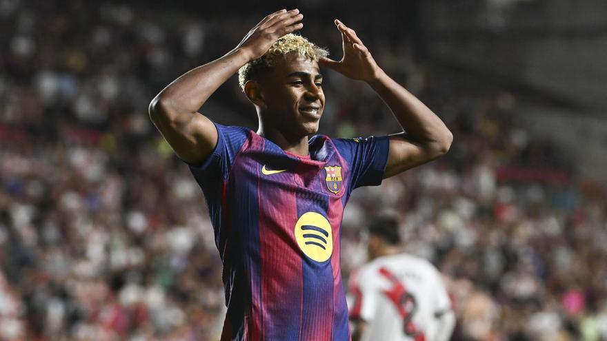 Lamine Yamal celebra su gol durante el Rayo Vallecano - Barça (1-1) de LaLiga 2025/26