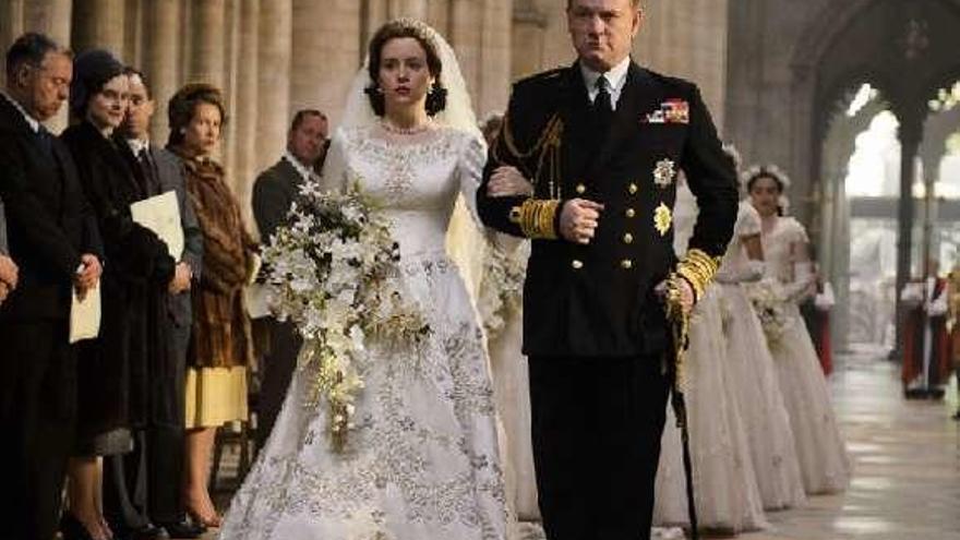 &quot;The Crown&quot; enseña sus trajes