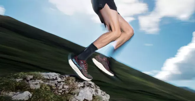 Nnormal presenta la Kjerag 02, la nueva zapatilla de Kilian Jornet para la Western States