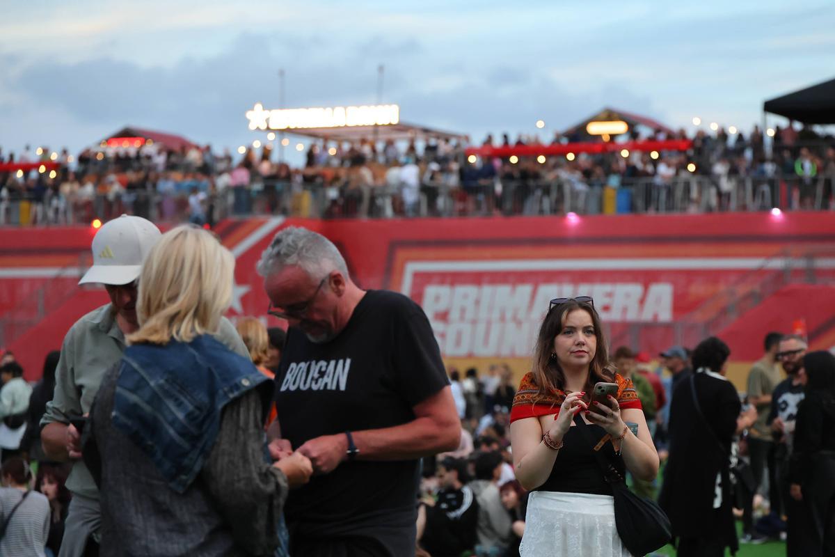 Ambiente del Primavera Sound en la segunda jornada del festival durante los conciertos en el escenario de Estrella Damm. Ambiente del Primavera Sound en la segunda jornada del festival durante los conciertos en el escenario de Estrella Damm.