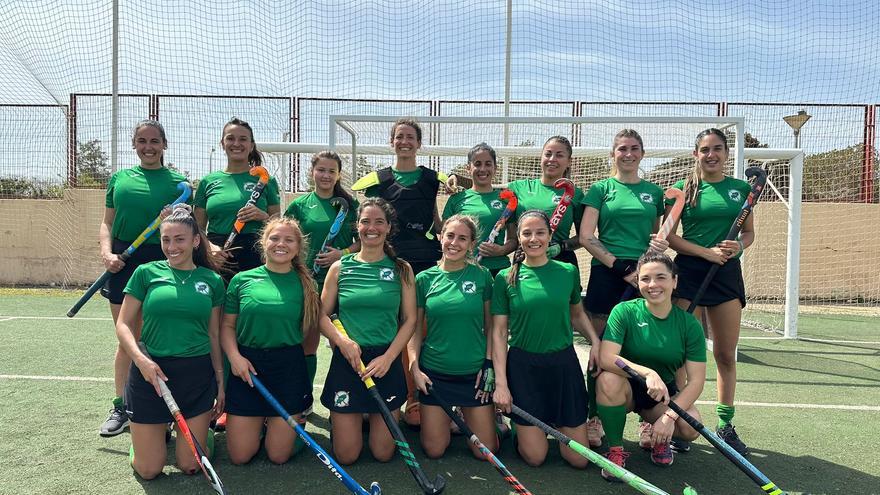 El Ibiza Hockey Club se foguea en Palma al carecer de una Liga en Ibiza