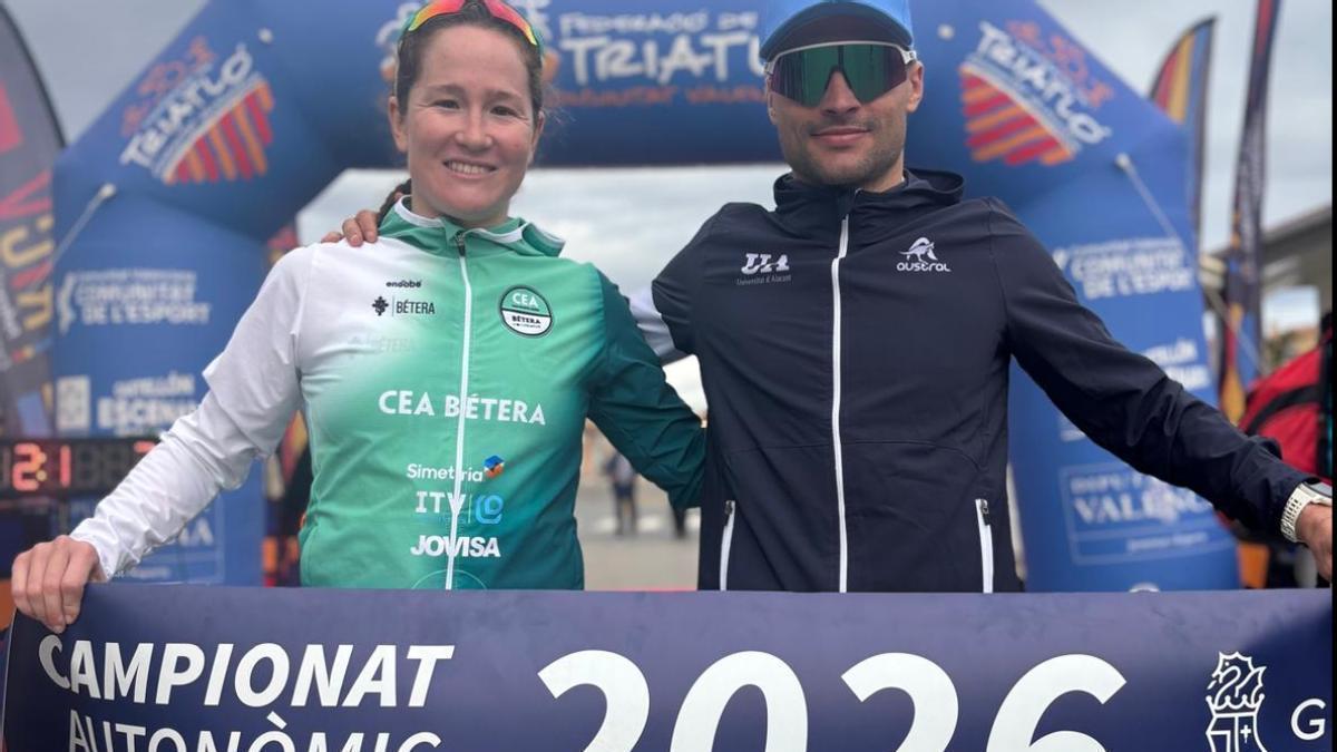 Noelia Juan y Roberto Sánchez Mantecón, campeones autonómicos de Duatlón 2026.