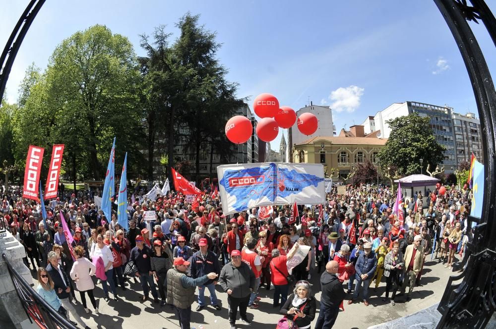 1 de mayo: Miles de personas se manifiestan en Asturias para reivindicar mejoras laborales