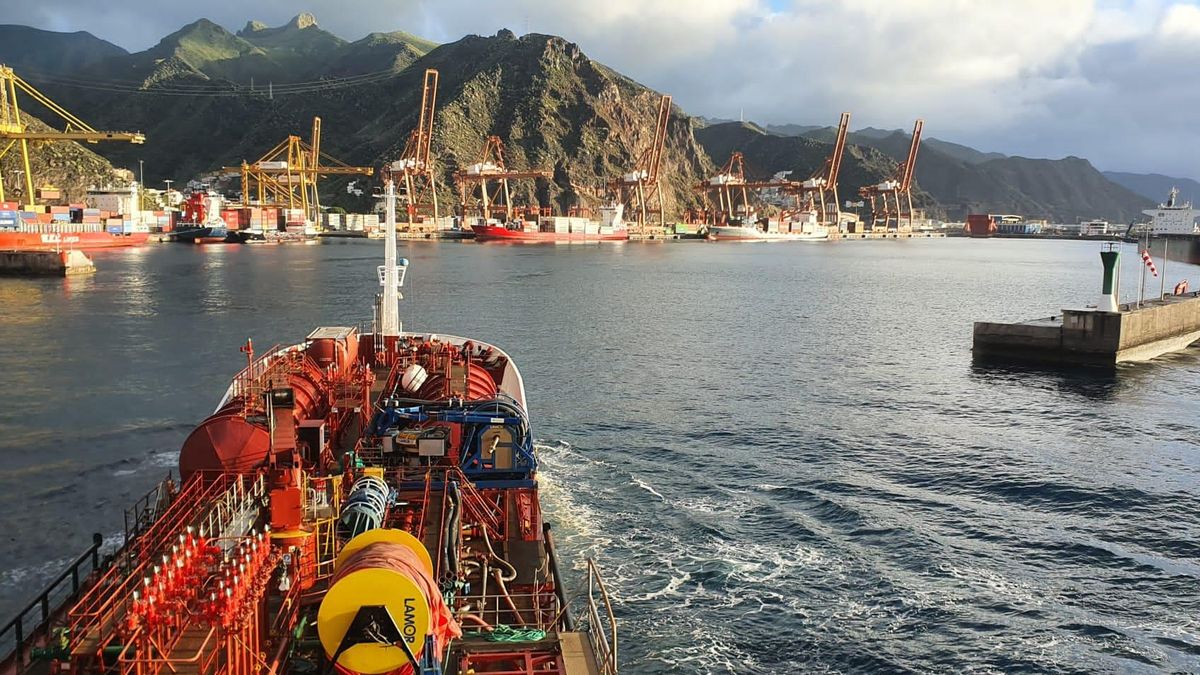 Instalaciones del Puerto de Santa Cruz de Tenerife.