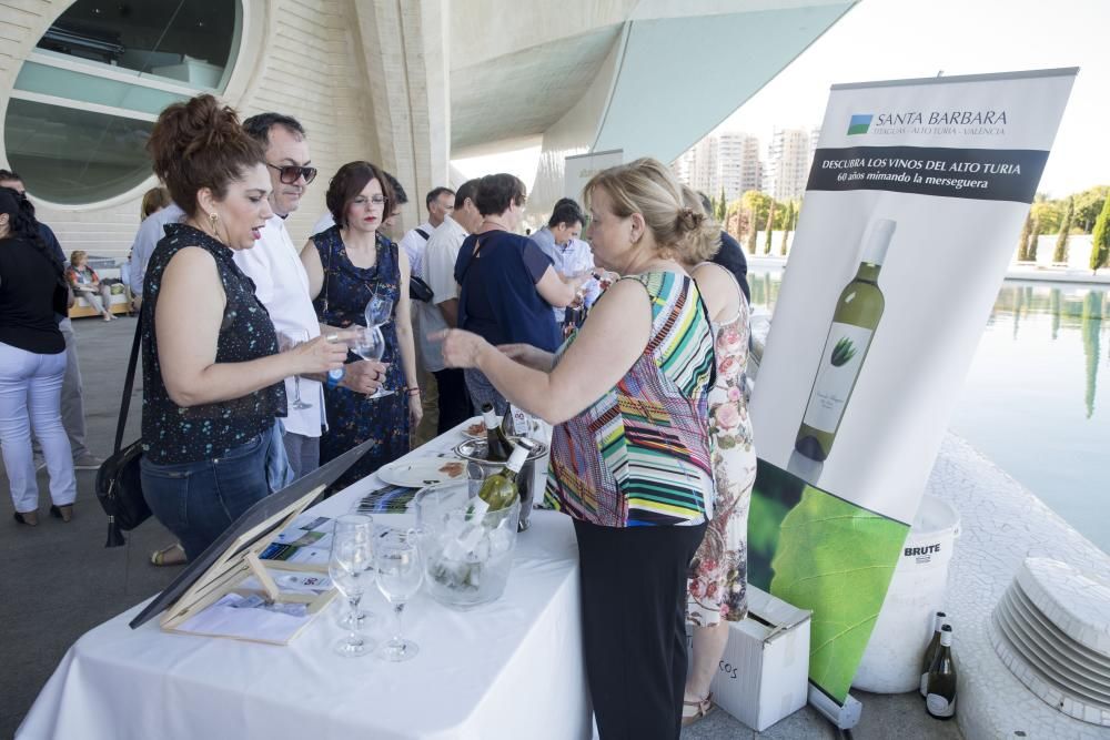 Fiesta del vino de la DOP Valencia en Les Arts