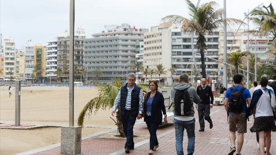 Vista del Paseo de Las Canteras