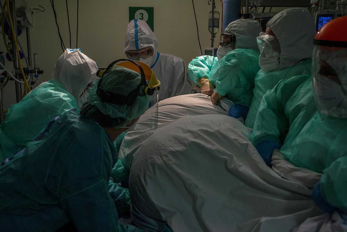 En el interior de una uci del hospital de Ourense