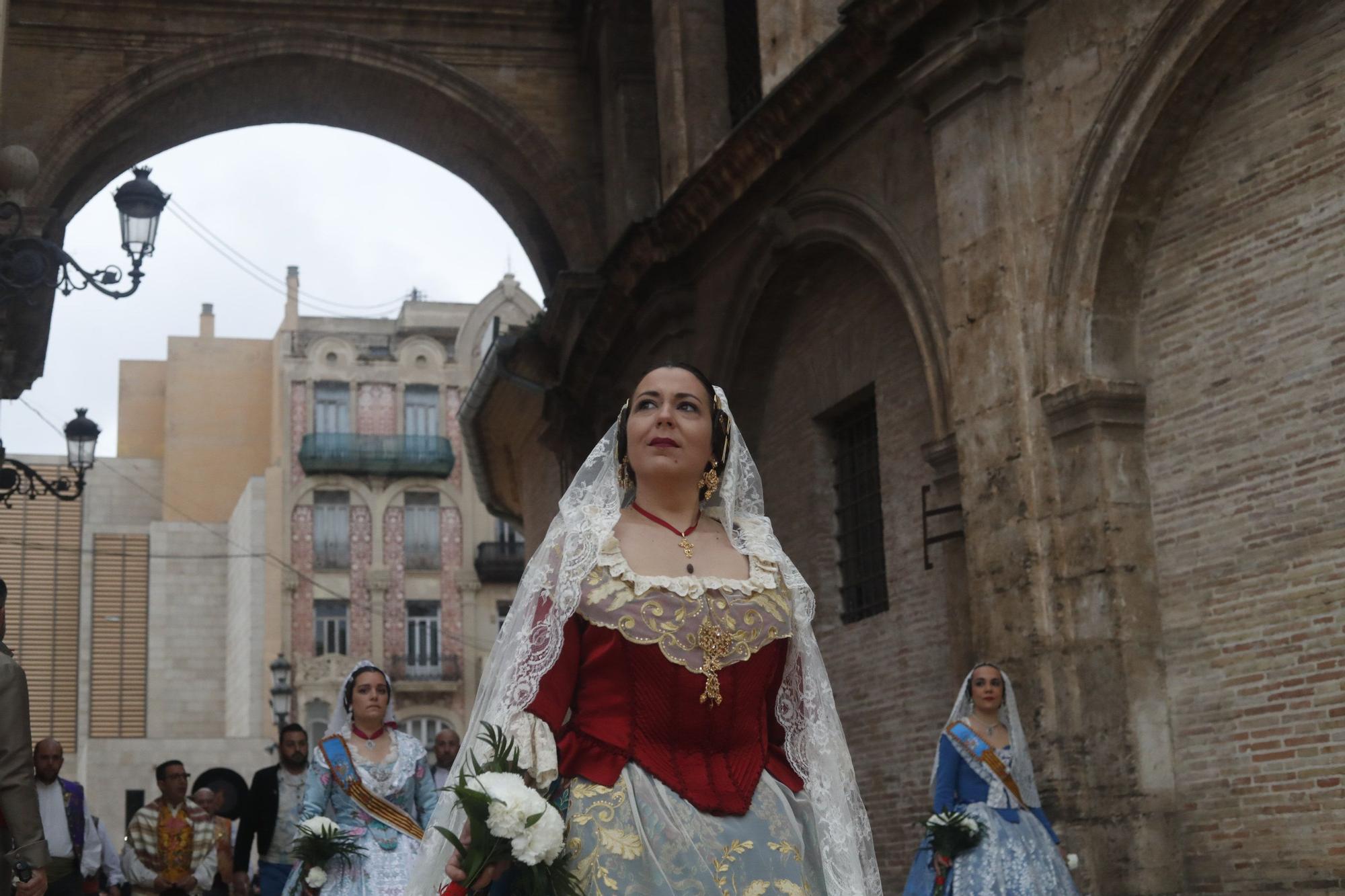 Búscate en el segundo día de ofrenda por la calle de la Paz (entre las 18:00 a las 19:00 horas)