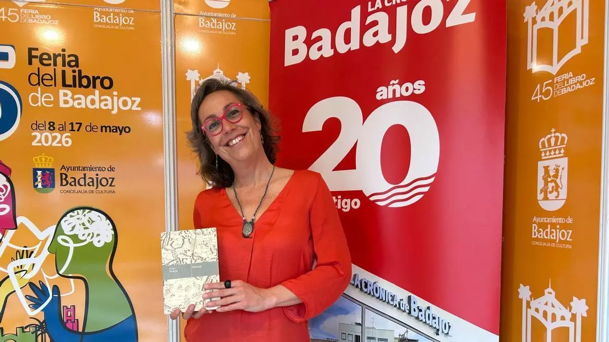 "No hay vidas pequeñas. Cualquier vida merece ser protagonista de una novela. Todo depende de la mirada"