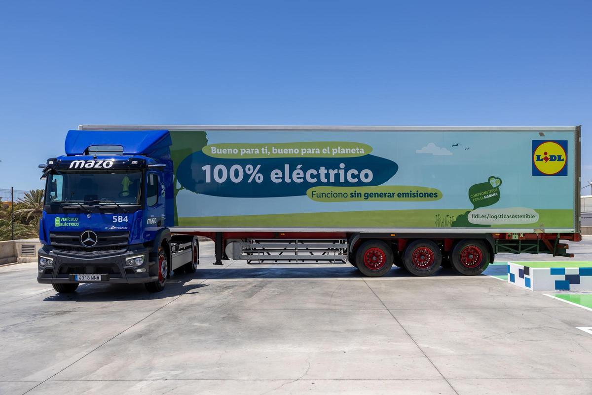Primeros camiones eléctricos del sector de la distribución en Canarias.