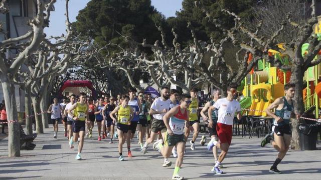 Los corredores recorrieron una distancia de unos 10 kilometros.
