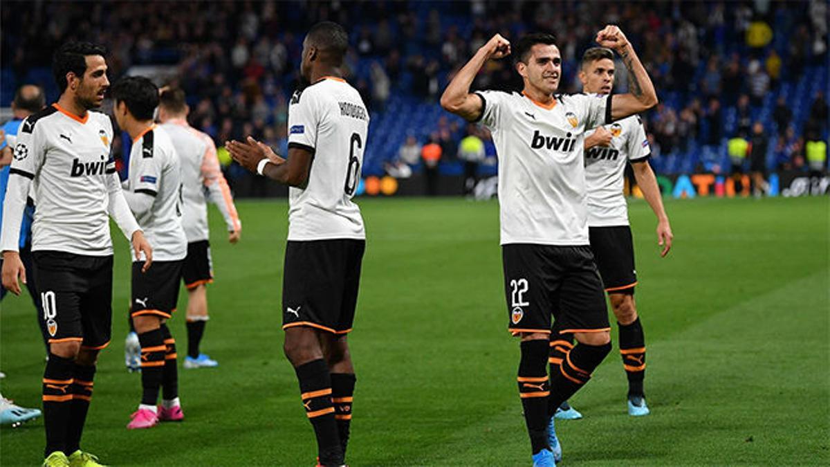 El Valencia rompe su silencio en Stamford Bridge