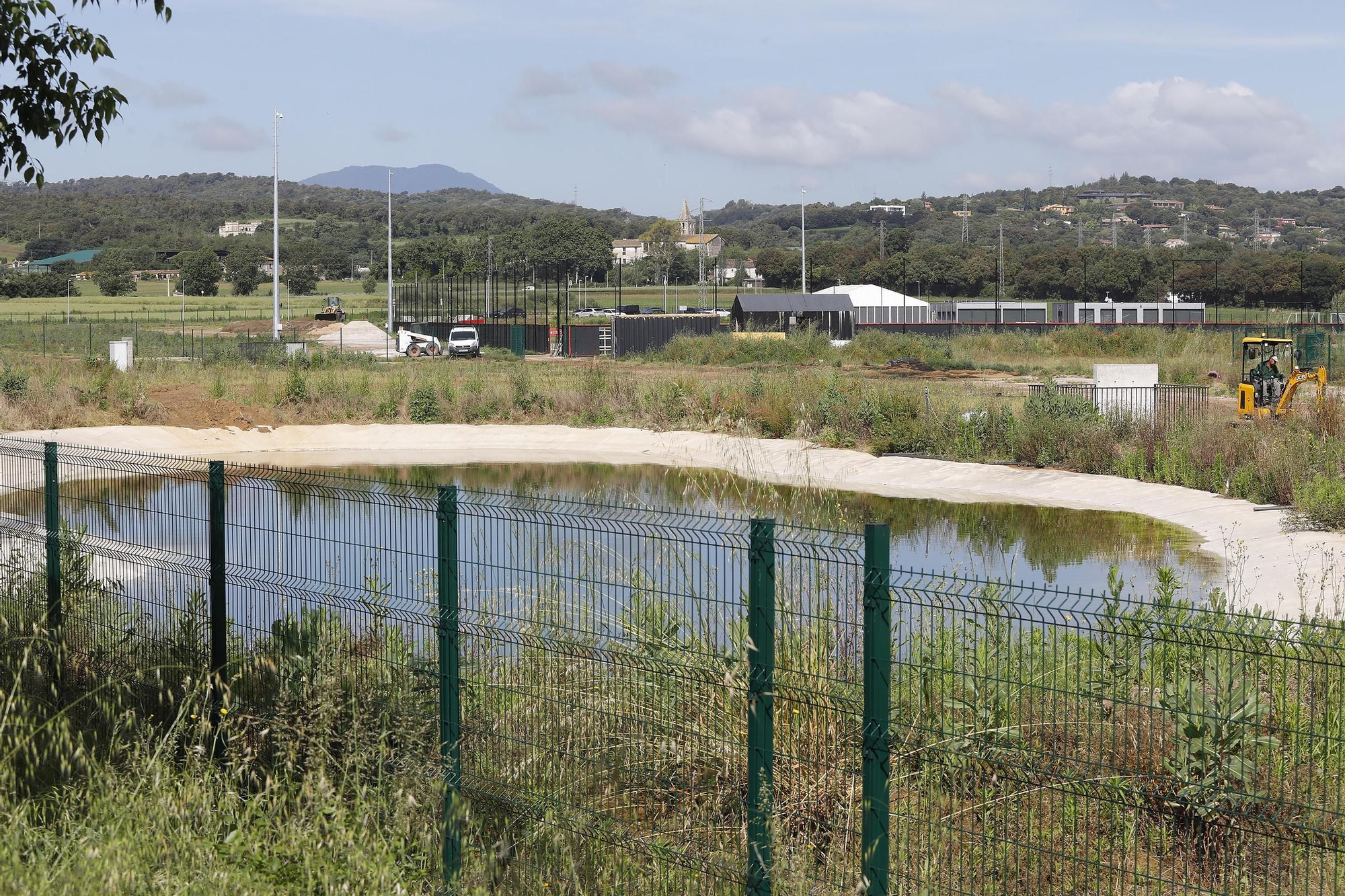 Les fotos de naturalistes, pagesos i veïns per aturar la segona fase de la ciutat esportiva del Girona a Vilablareix