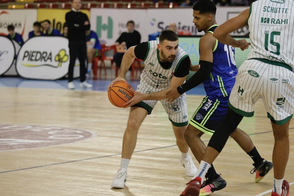 El Coto Córdoba - Castillo de Gorraiz, en imágenes