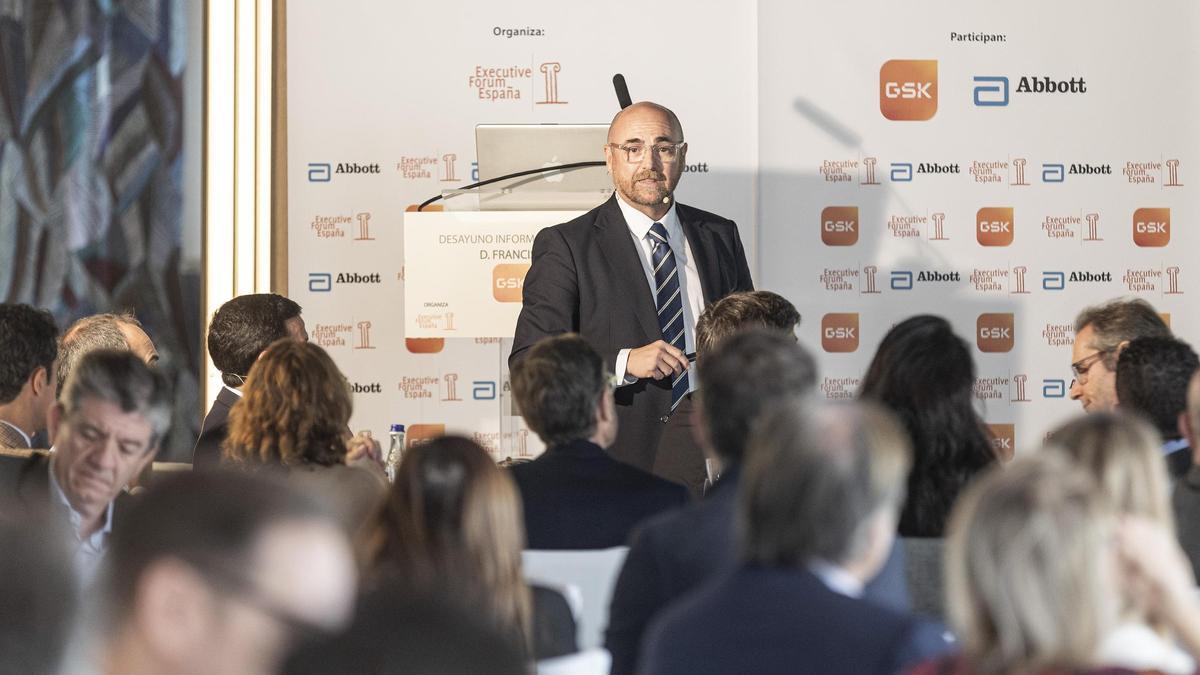 El secretario autonómico de Sanidad, Francisco Ponce, durante el acto que ha protagonizado en Alicante