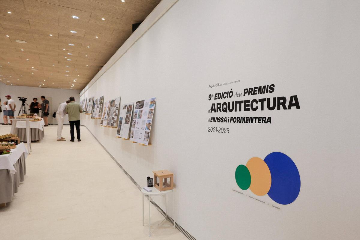 La muestra de la novena edición de los Premis d’Arquitectura d’Eivissa i Formentera, en el Espai Broner