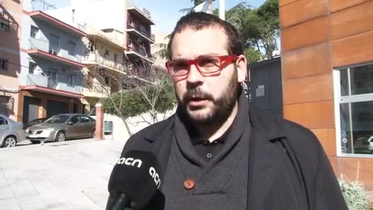 David Bote, alcalde de Mataró, insisteix que el promotor té la llicència d’obres caducada.