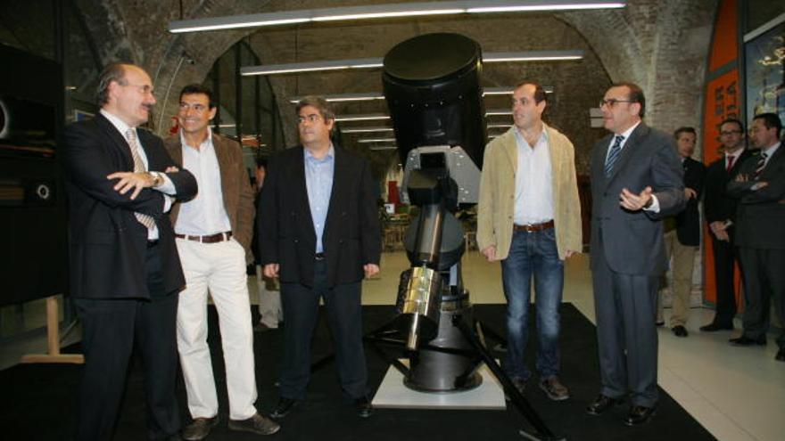 Imagen de la inauguración del Observatorio Astrofísica de la Universidad Politécnica