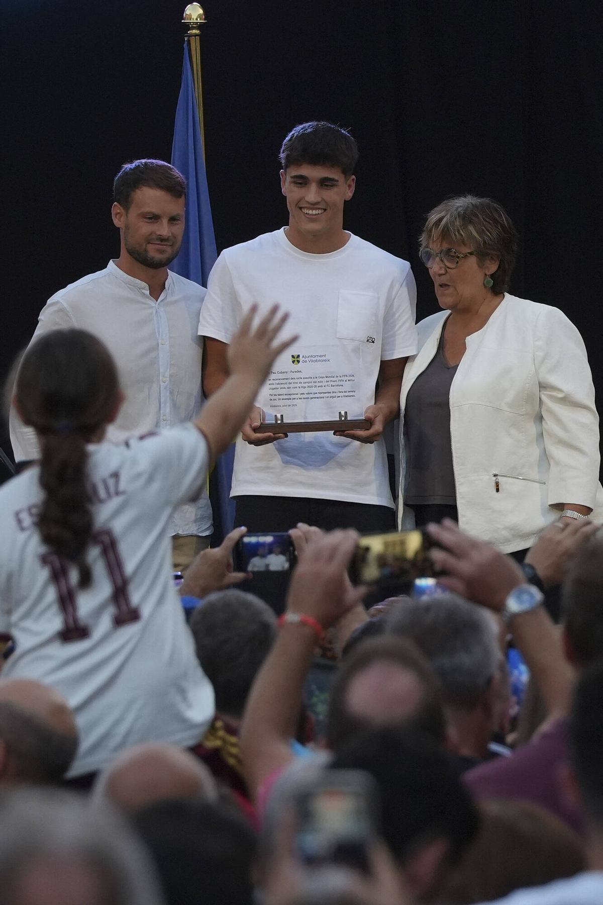 vILABLAREIX Plaça del Perelló Recepció institucional de l'Ajuntament de Vilablareix a Pau Cubarsí