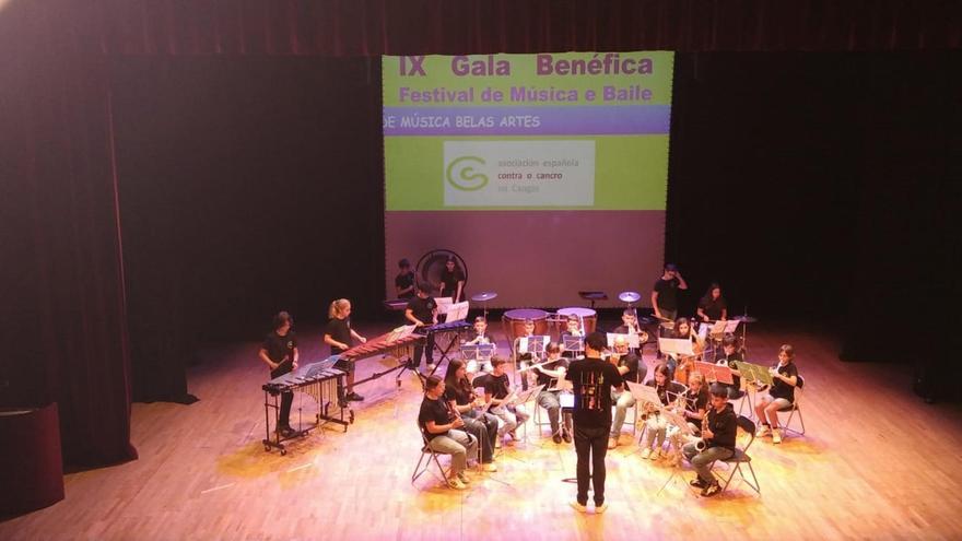 La IX Gala Benéfica contra el Cáncer reúne a más de 300 personas en el Auditorio