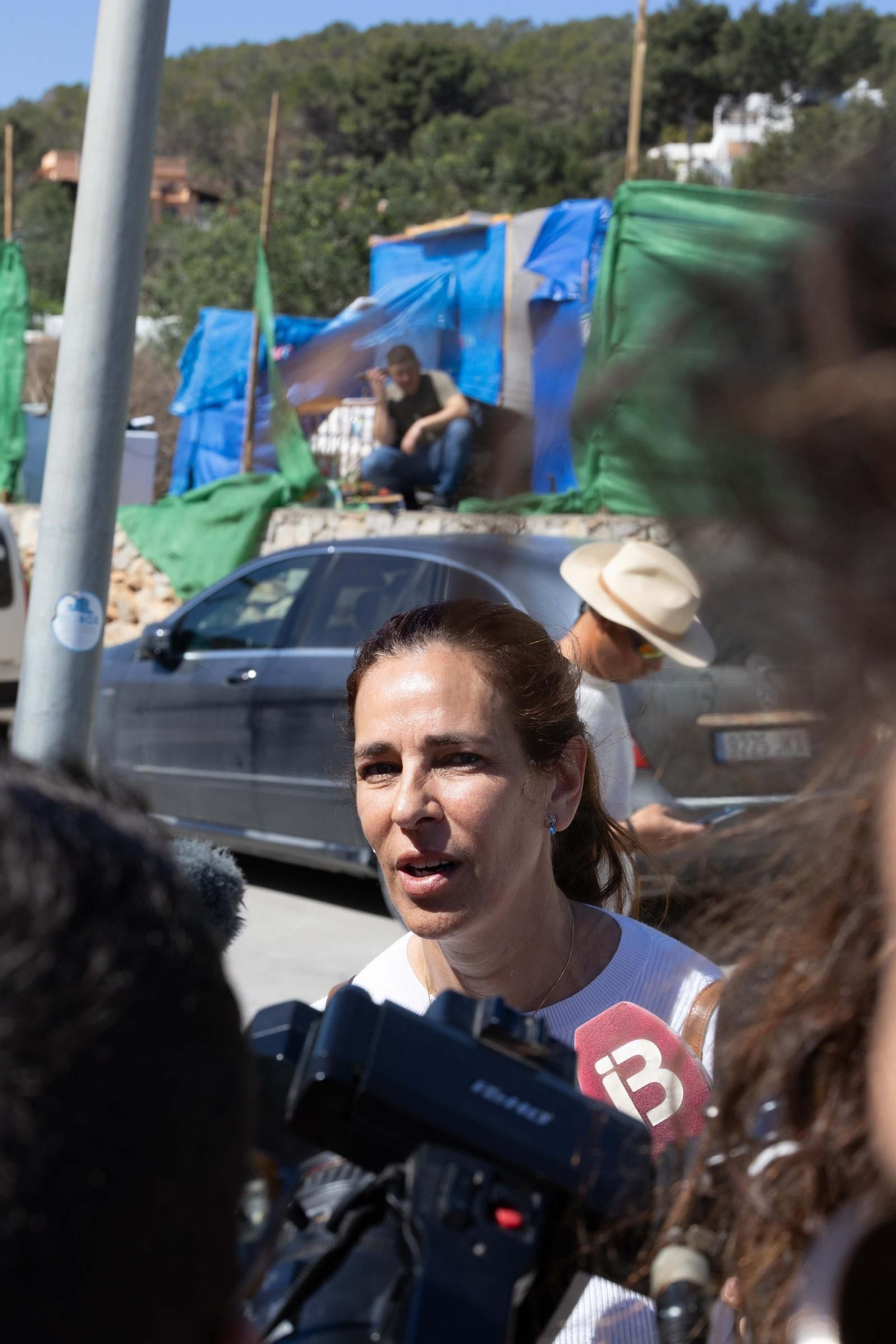 Todas las imágenes del desalojo de Can Rova 2