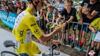 Pogacar triunfa en el Dauphiné por delante de Vingegaard