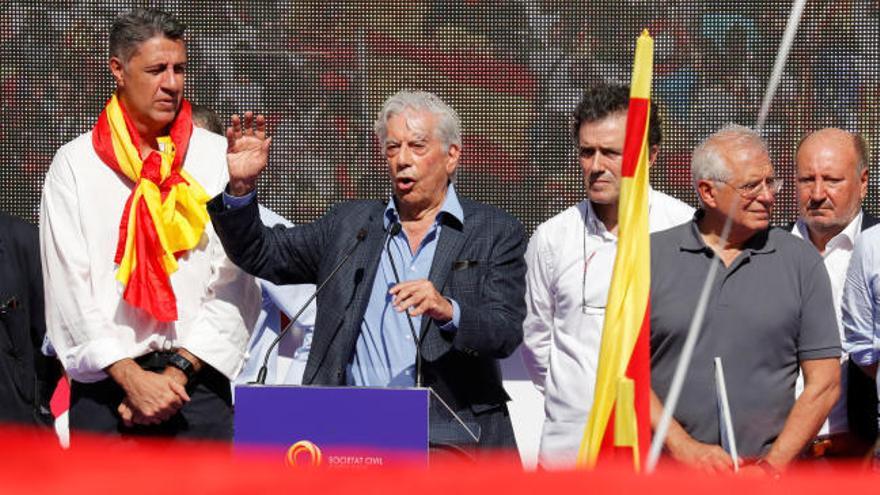 Vargas Llosa: &quot;El independentismo no va a destruir la legalidad de España&quot;