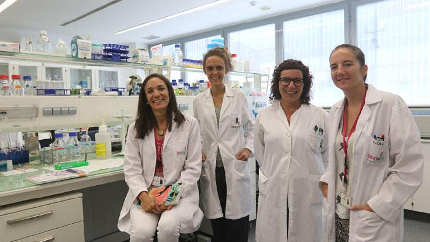 Parte del equipo del proyecto &#039;Reprogramación celular y su aplicación en modelos de enfermedad&#039; con la bióloga y doctora Elena González al frente.