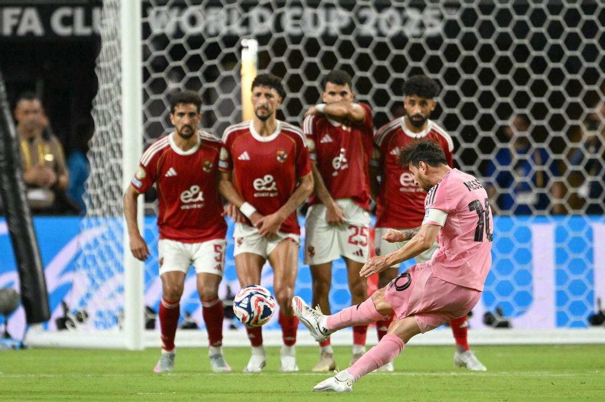 Messi launches a foul in the first match of the Club World Cup against Al Ahly.
