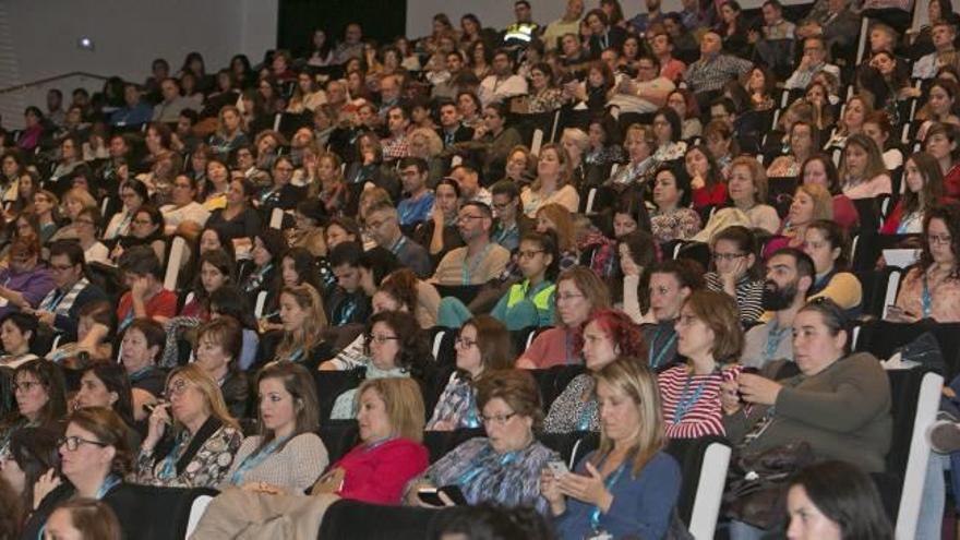 El ADDA registró ayer lleno total en la primera jornada del congreso sobre violencia contra la mujer que organiza la Diputación.