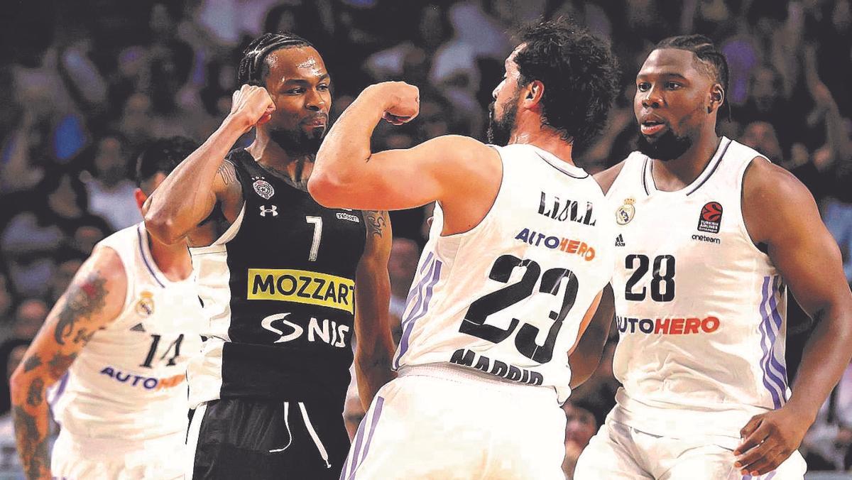 Llull y Punter se amenazan tras la antideportiva del jugador madridista ante Yabusele durante el Madrid-Partizán de la Euroliga.