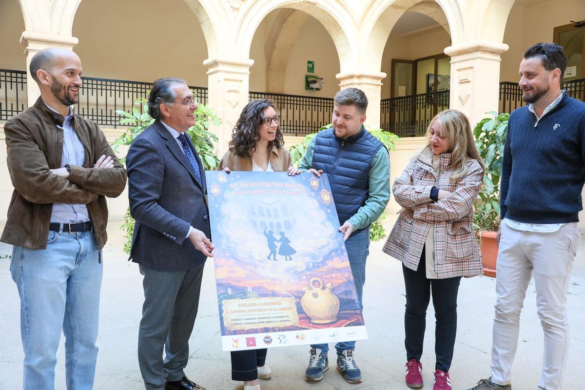 Presentación de la Muestra Infantil de Folklore 'Tío Pillo' de este año.
