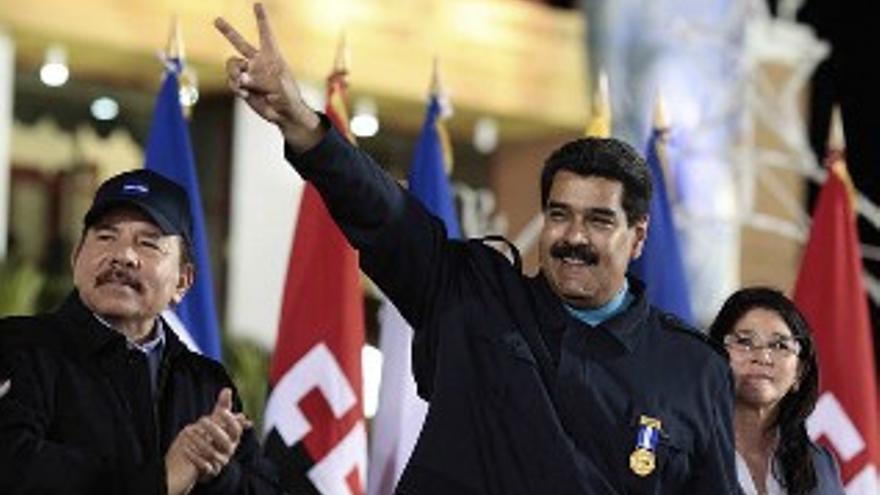 Maduro llama &quot;franquista&quot; al presidente del Gobierno español