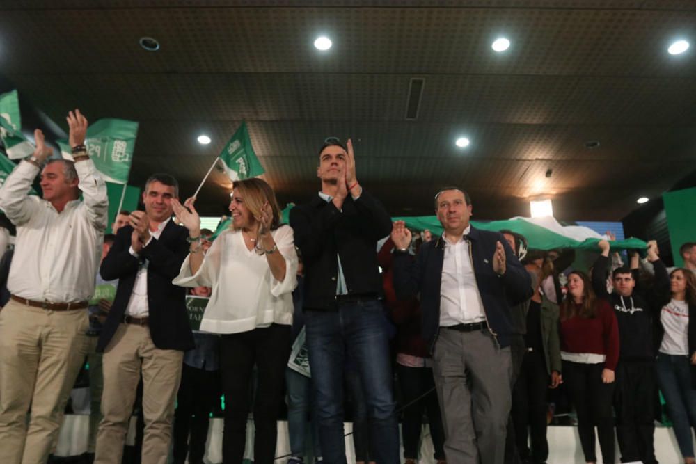 El presidente del Gobierno acompaña a la candidata a la reelección en Andalucía en un acto del PSOE-A a pocos días del final de la campaña electoral