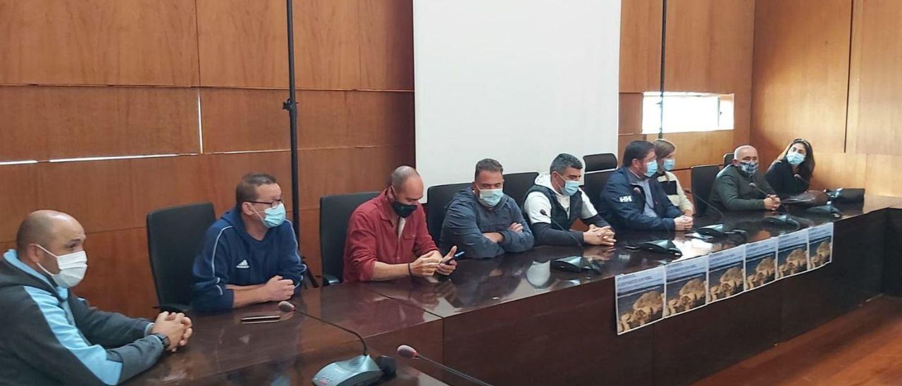 Colectivos económicos y sociales mostraron su rechazo a la construcción de una nave en O Xufre.