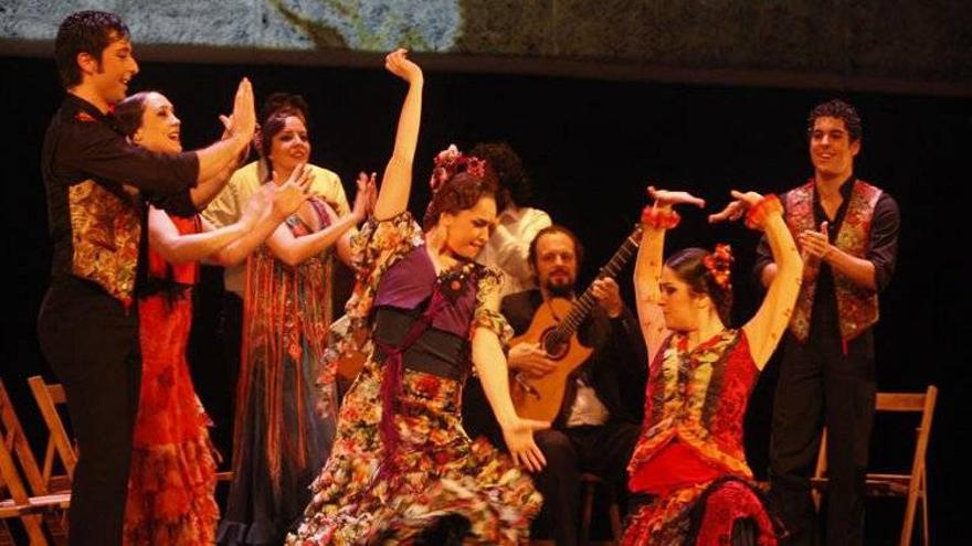 El Gran Teatro se rinde ante el Ballet Flamenco de Andalucía