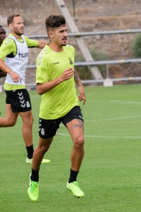 Entrenamiento de la UD Las Palmas (26/08/18)