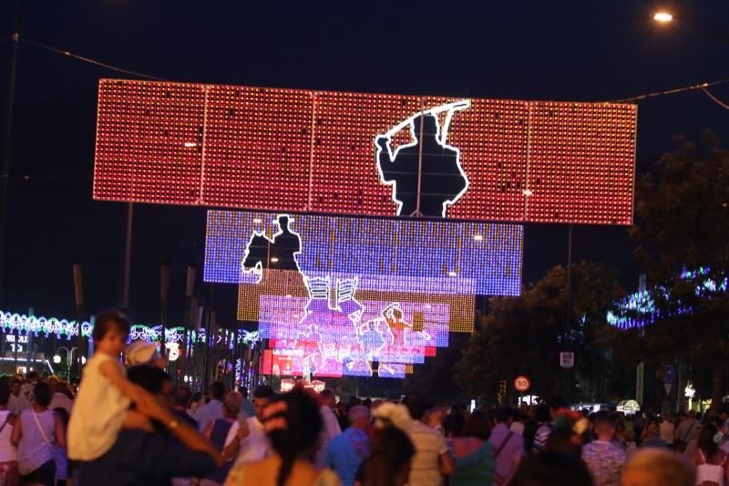 Primera noche en el Real de la Feria.