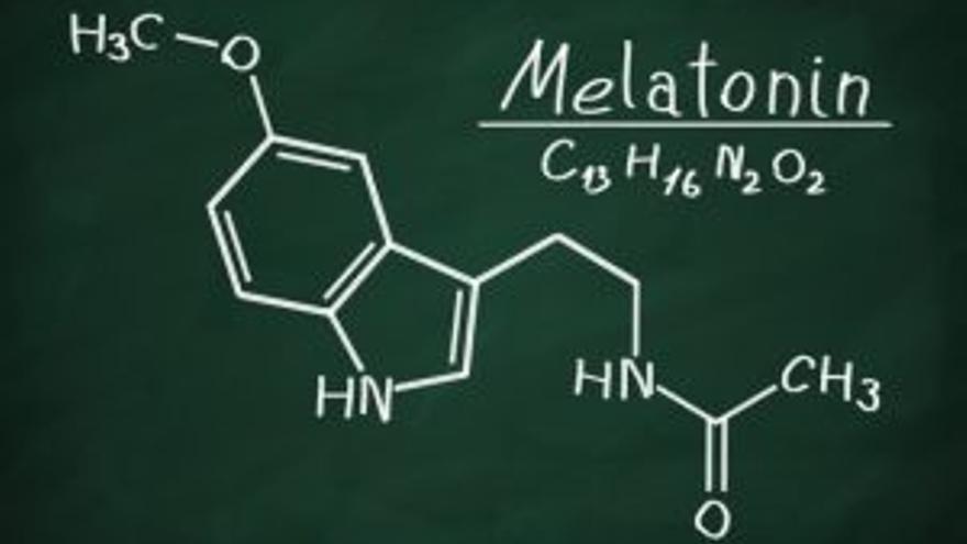 La melatonina es el regulador endógeno de los ritmos circadiano