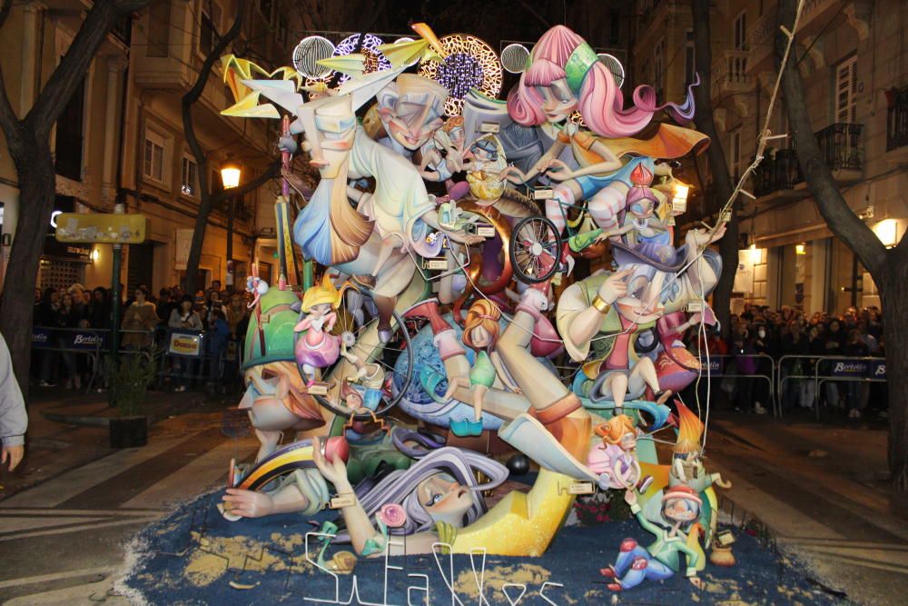 Fallas 2019: Cremà de Maestro Gozalbo, mejor falla infantil de Especial de 2019