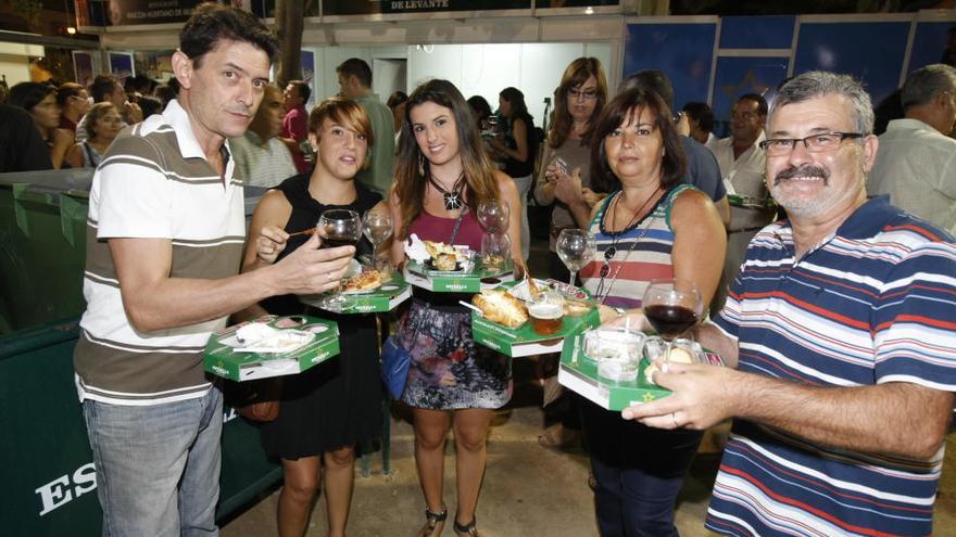 La feria Gastrovin regresa y los típicos ventorillos animan los Huertos cada noche