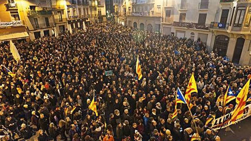 Concentració a favor de la llibertat dels presos independentistes, en la vaga del 8-N